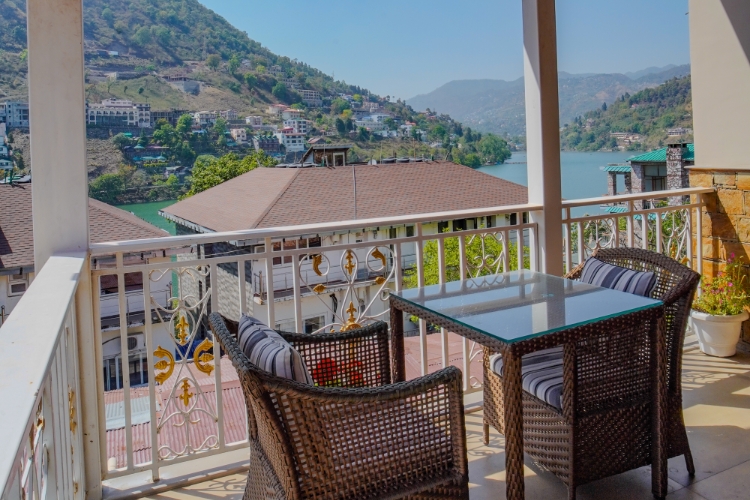 Neelesh Inn